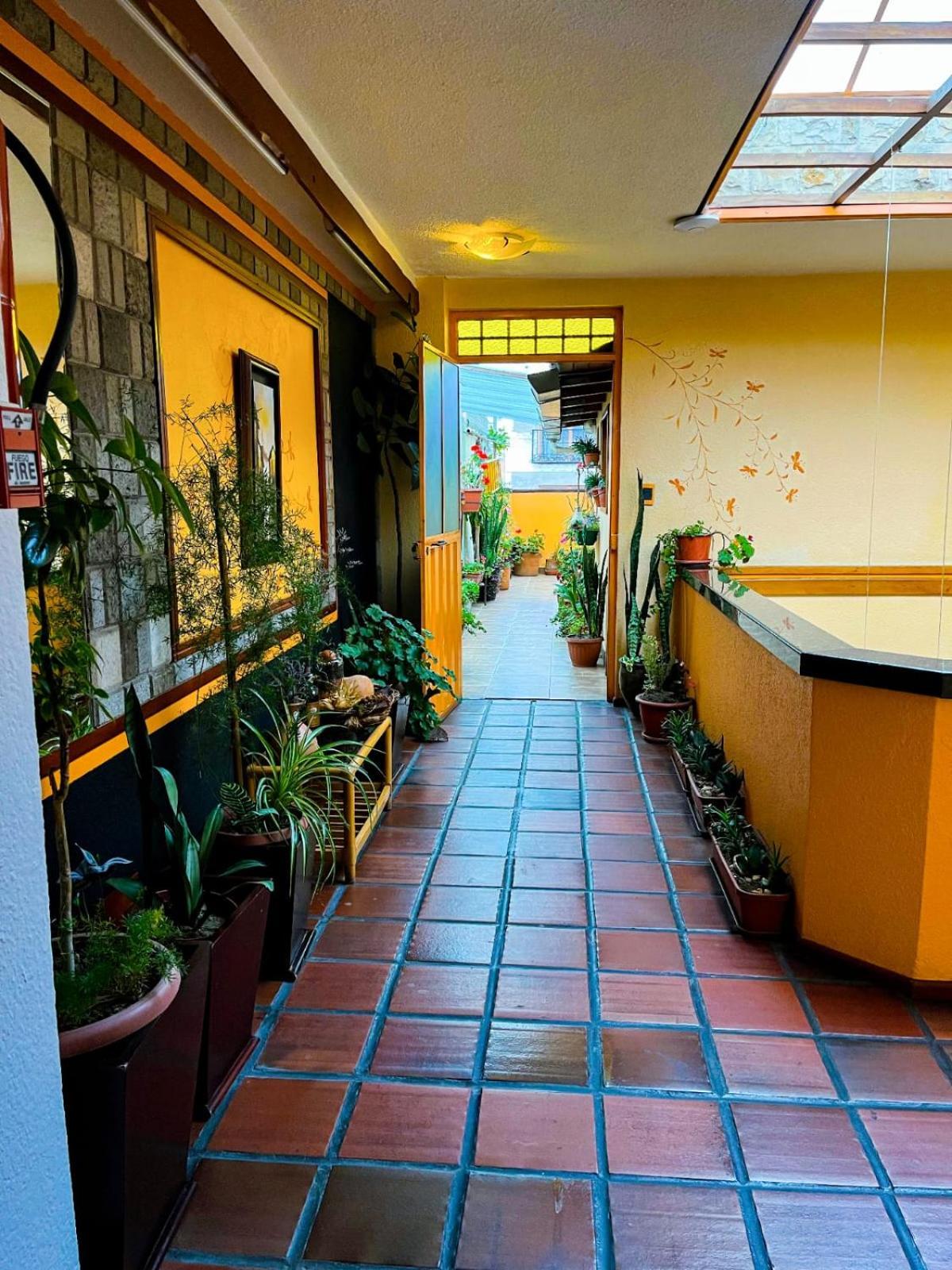Hotel Rodelu Latacunga Εξωτερικό φωτογραφία